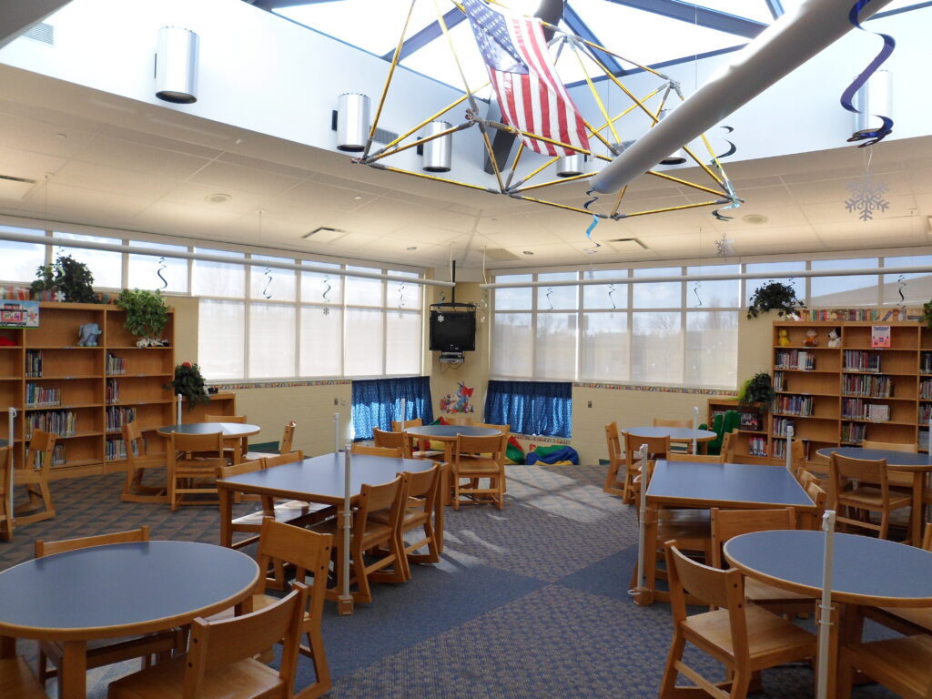 Jerry Ross Elementary School interior5